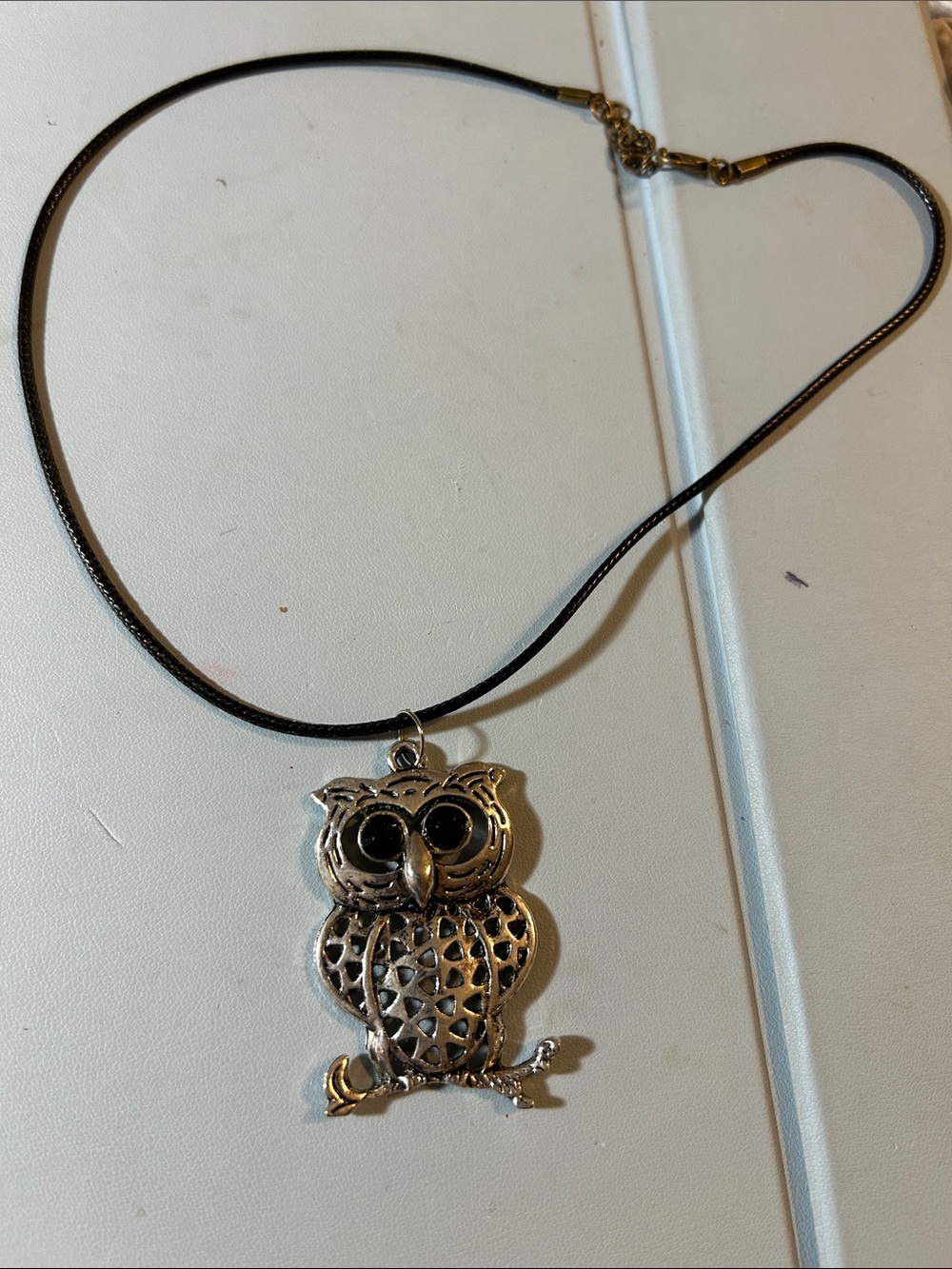 Silver Owl Pendant Necklace - Women Jewelry